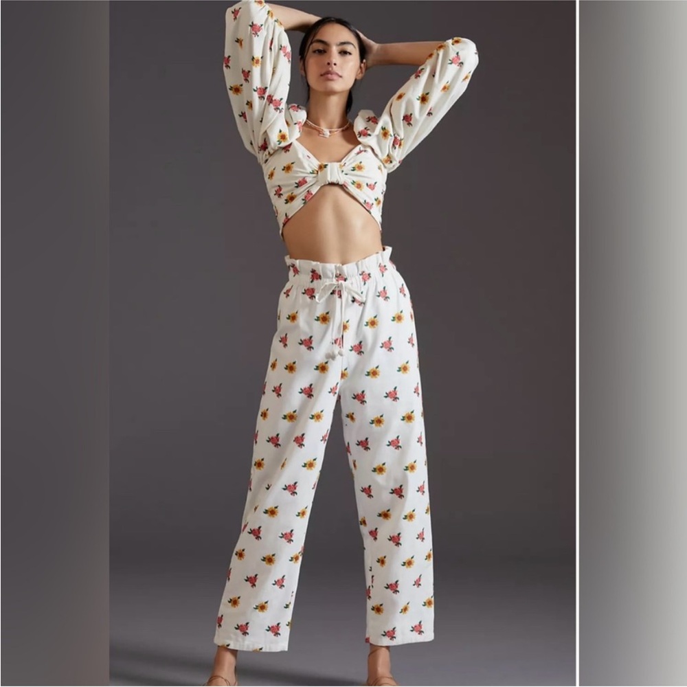FARM Rio Floral Bow TOP in White and Red